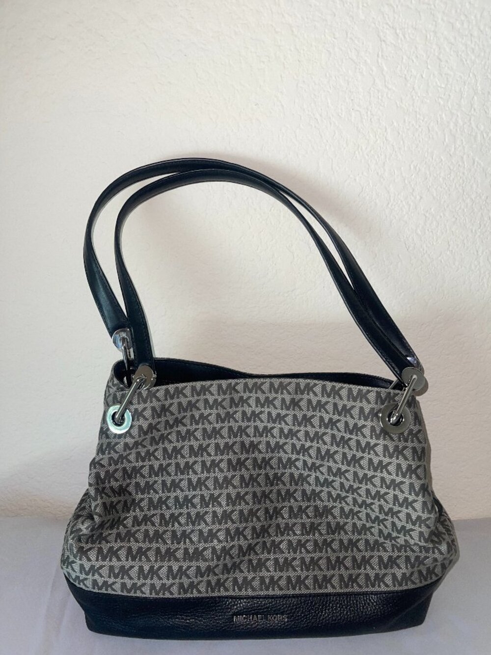 Michael Kors Shoulder Bag